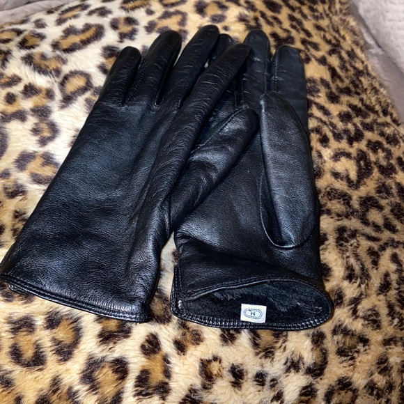 Super-soft black leather gloves w/plush fur-like lining (slim fit, size M) - Picture 1 of 6